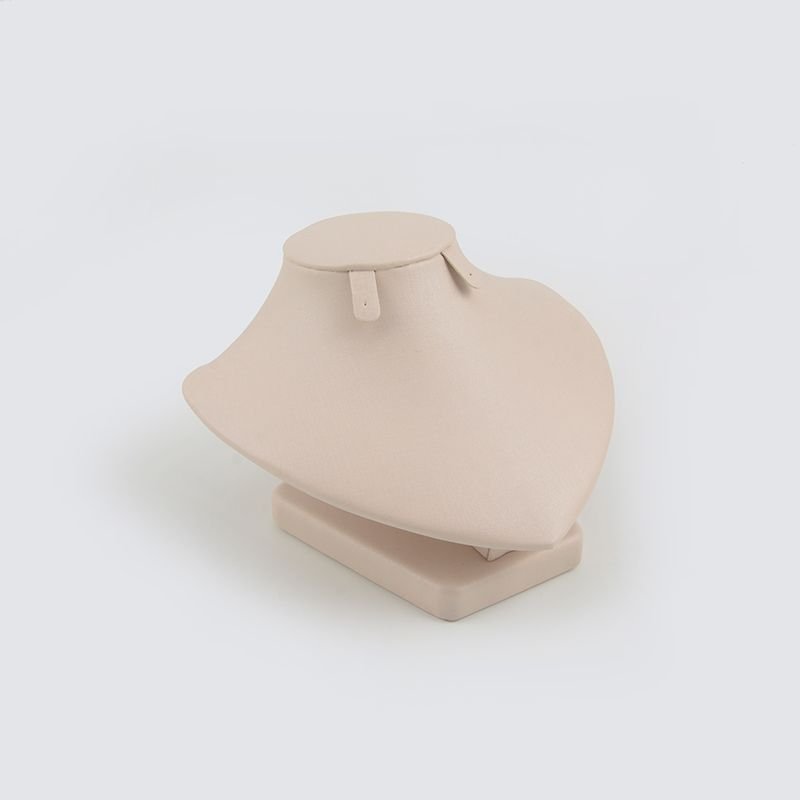 BUSTO ESMERALDA